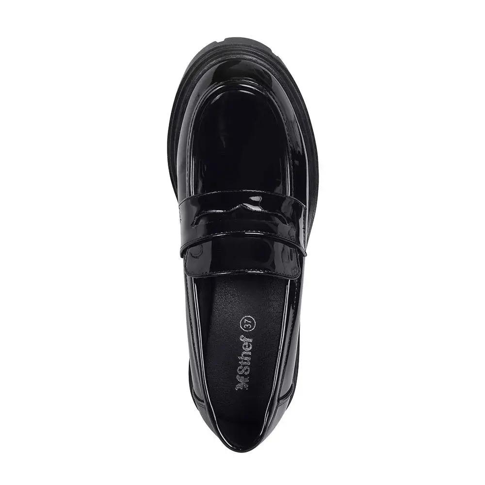 Mocasin Mujer 8120 Negro Charol Sthef