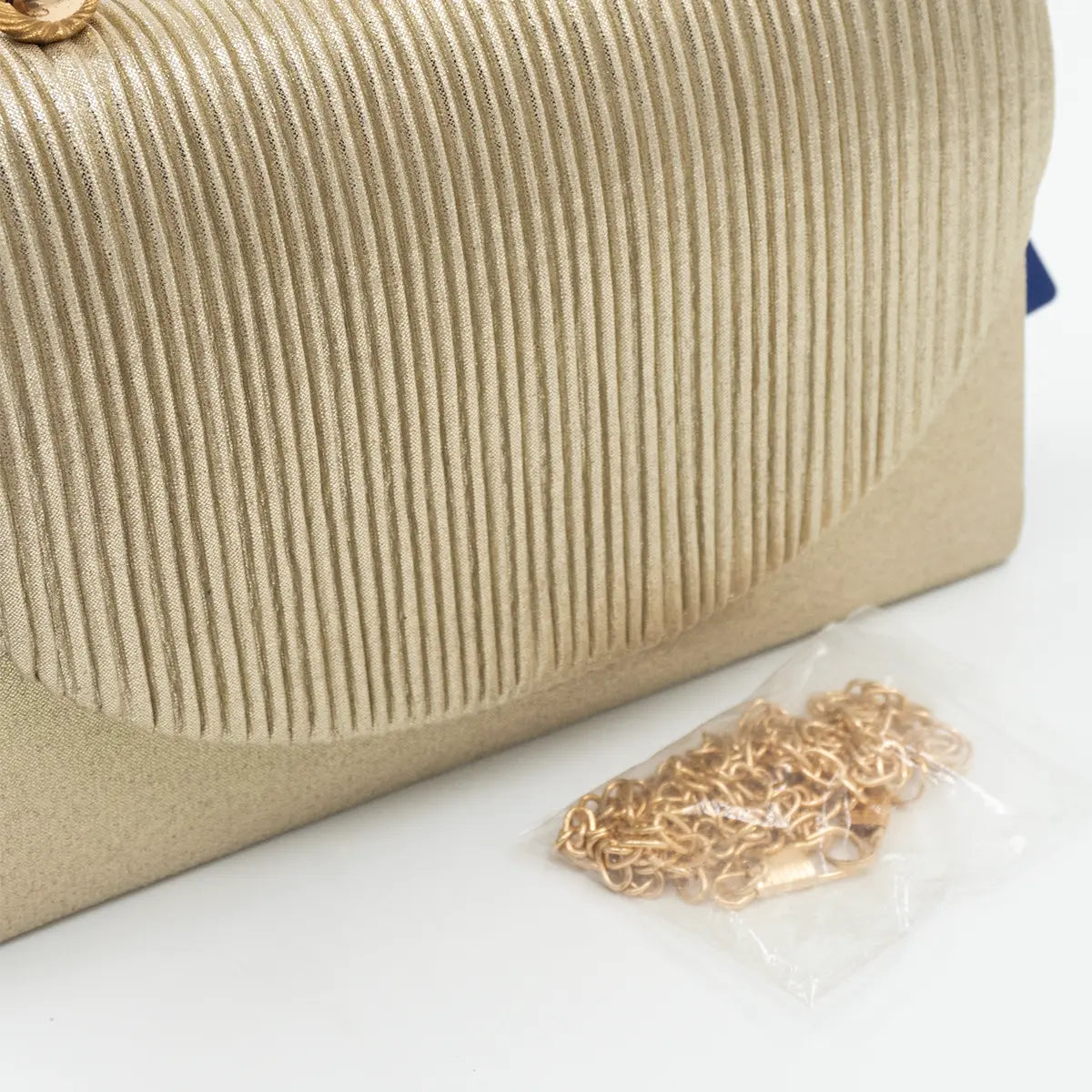 CARTERA FIESTA MUJER DORADO STHEF 8228