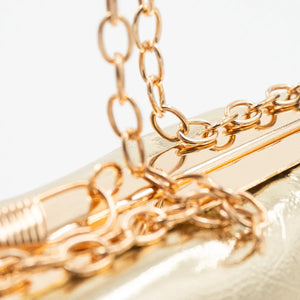 CARTERA MUJER DORADO STHEF 8224