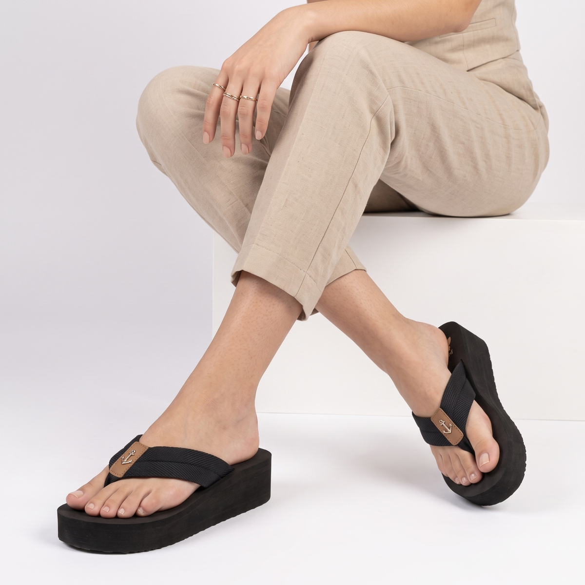 SANDALIA MUJER STHEFPLAYERA NEGRO 8204