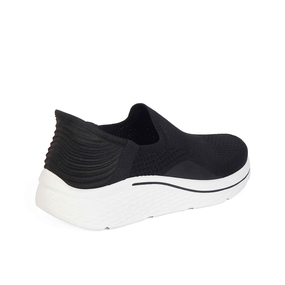 Zapatilla Casual Mujer  8128 Negro Sthef